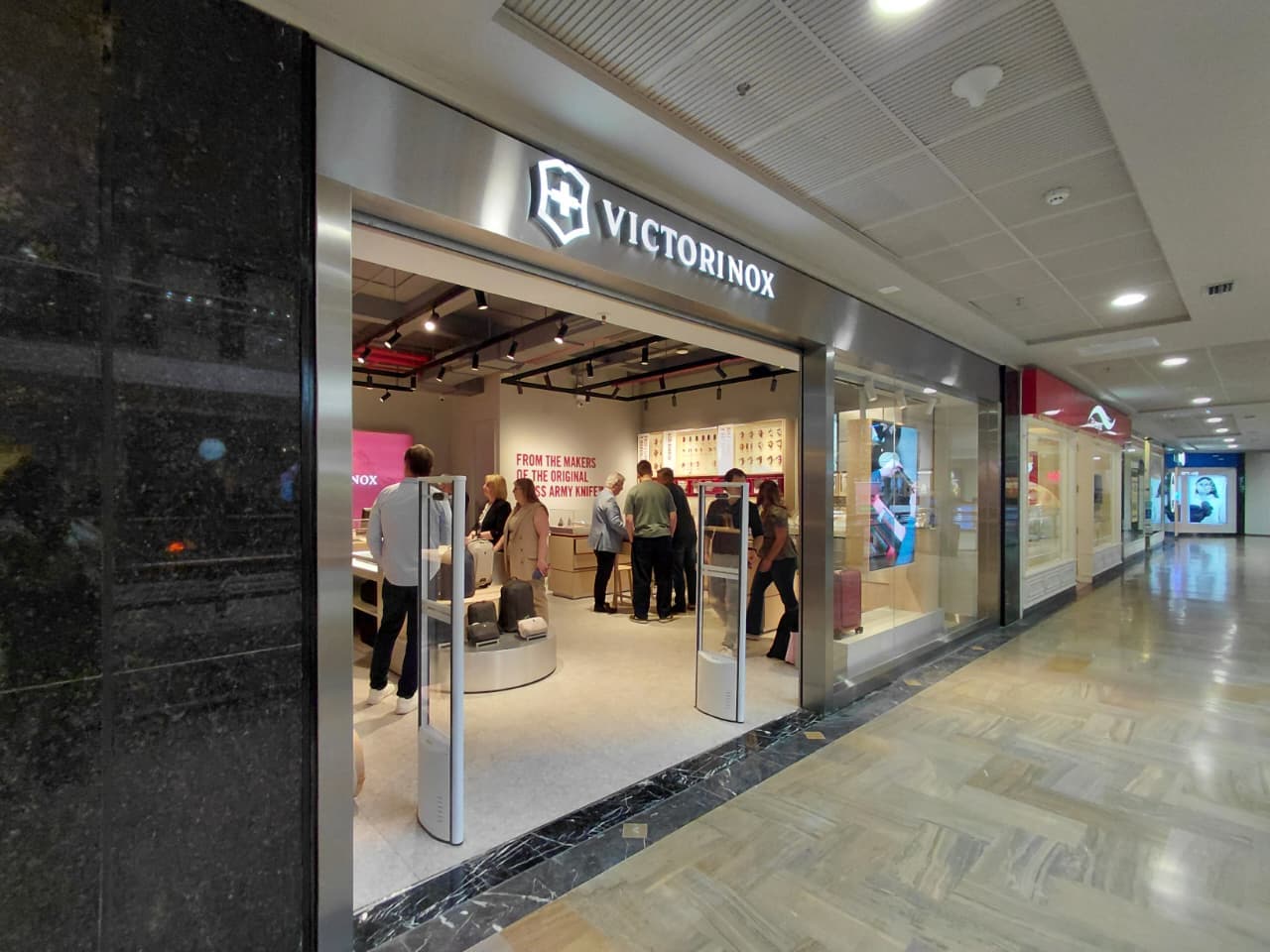 Victorinox