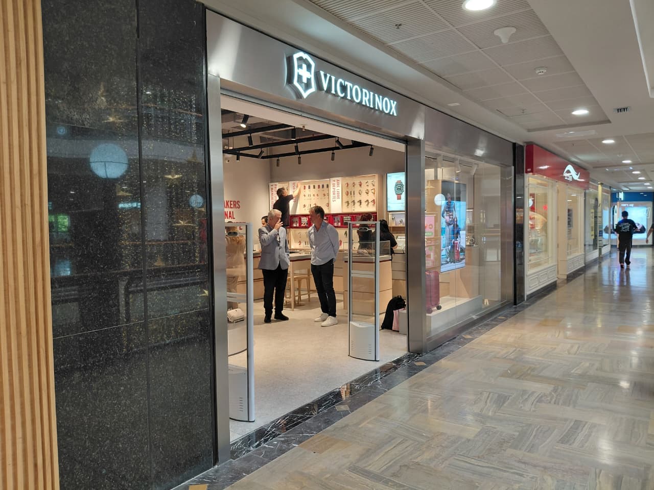 Victorinox